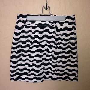 The Limited Casual Skirt. Dark Navy Blue and White